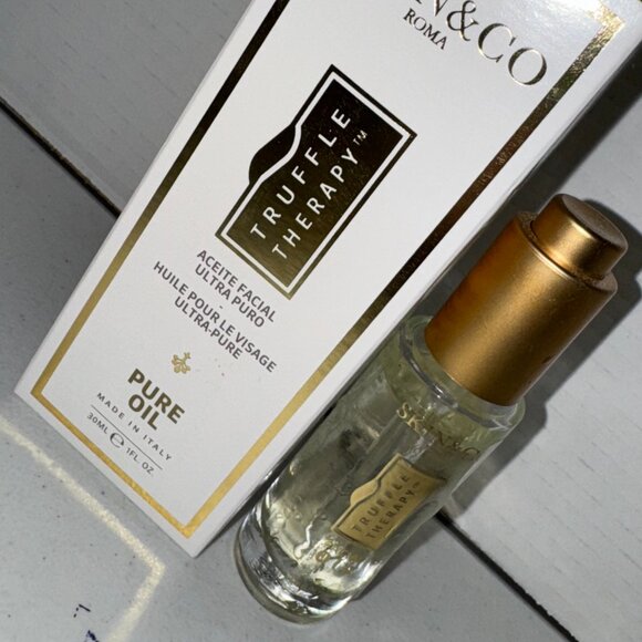 Skin & Co Truffle Therapy Ultra Pure Facial Oil - Picture 6 of 9
